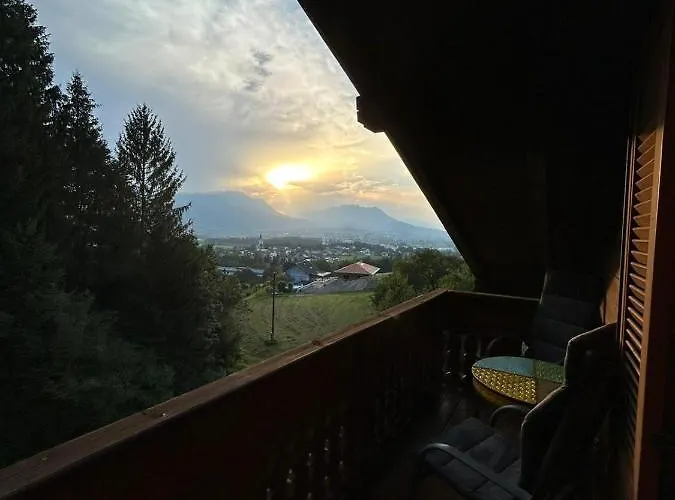 Dom wakacyjny Fridas Place - Der Blick Ueber Ganz - 160 M2 Ferienoase - Ganzes Haus Bis Zu 8 Personen Villach